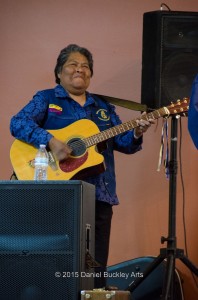 Waila-guitar DSC3820-sw-dba   